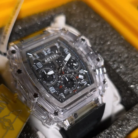 Invicta Yellow Protective Case